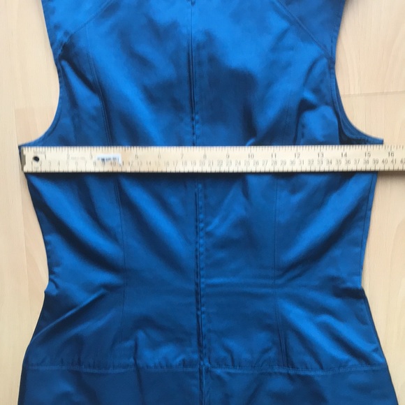 Vera Wang Top and Skirt Set - Picture 15 of 15